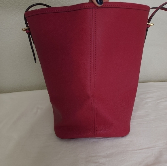 Michael Kors Jet Set Travel Dark Pink Large Shoulder Tote Bag - Picture 6 of 15